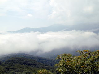 Descent to Kakkonda valley