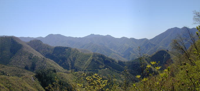 笹子連山と滝子山
