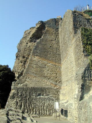 Takatoriyama Cliff